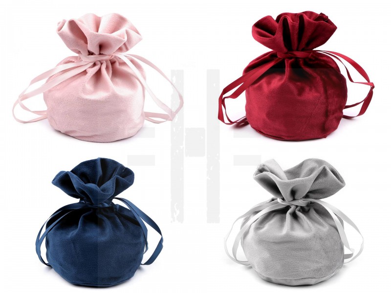 Bársony ajándéktasak