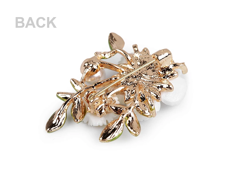 Bross gyönggyel virágok kitűző