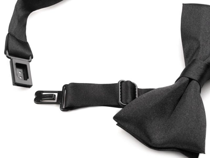 Kis szatén csokornyakkendő