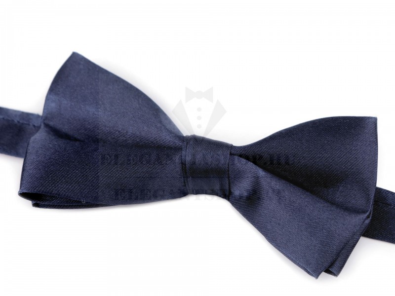 Kis szatén csokornyakkendő