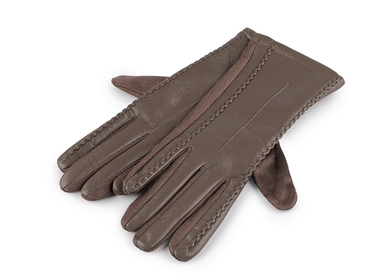 Női kesztyű díszített műbőrrel