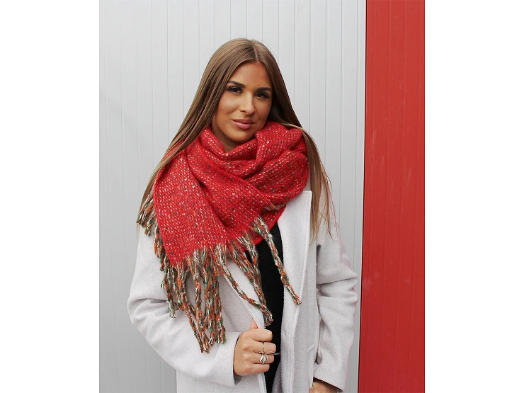 Téli sál rojtokkal