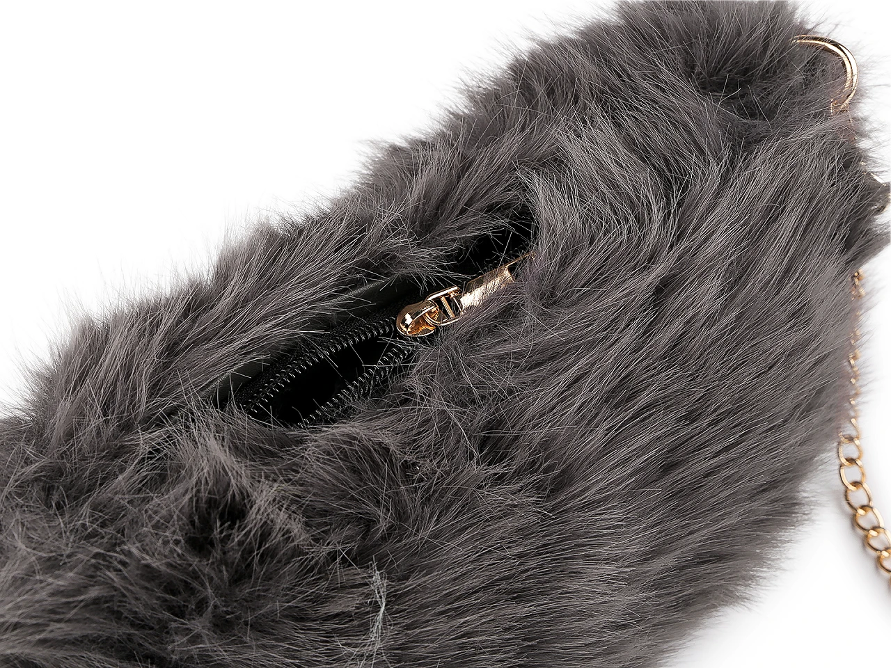 Szörme táska fém lánccal - 24x19 cm