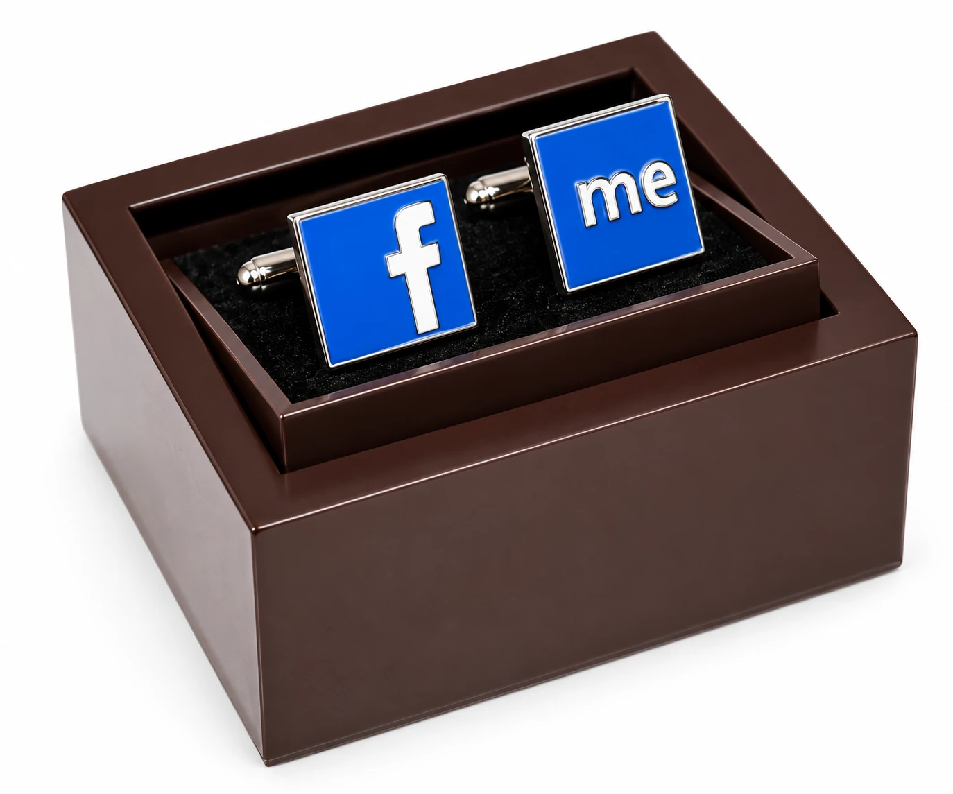 Vincitore mandzsetta díszdobozban - Facebook